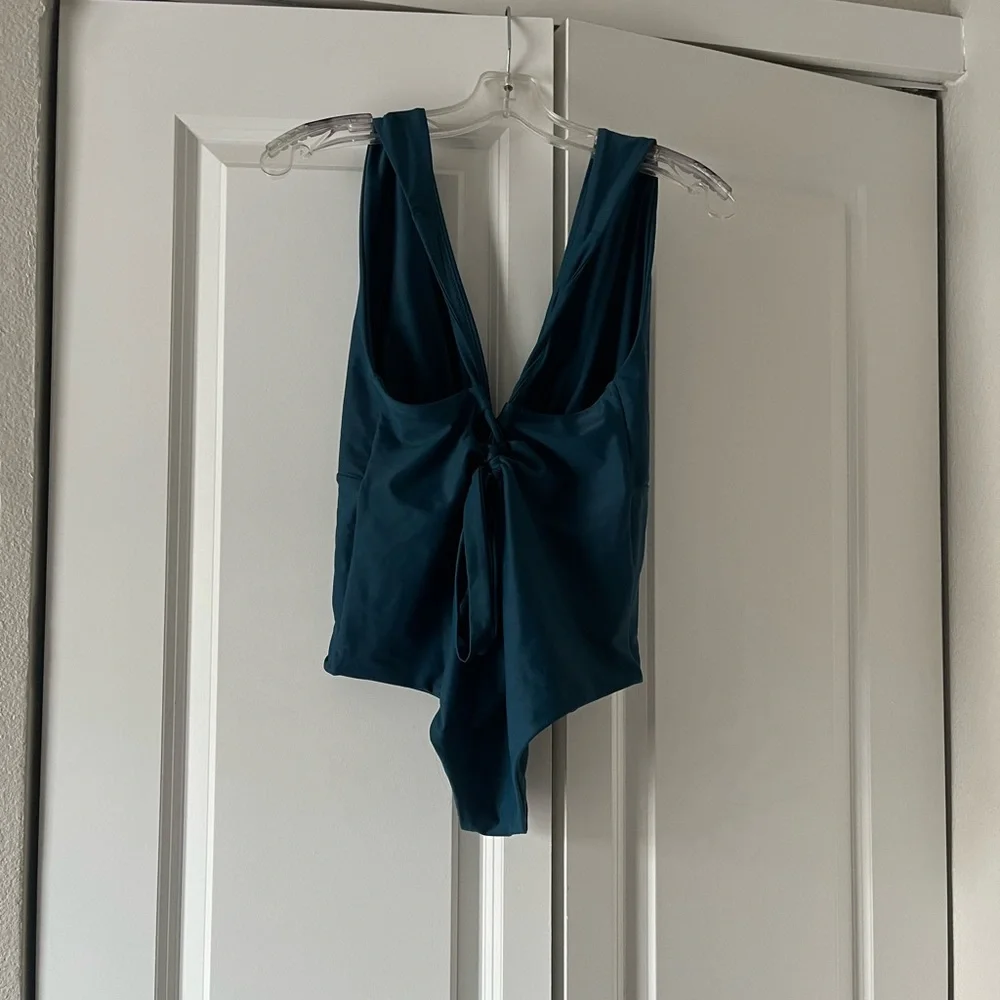 Teal Tori Praver Andie One Piece! - Picture 4 of 8